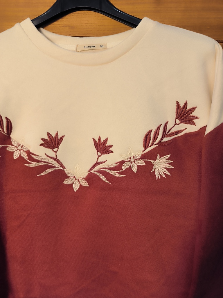 Sweat bordeaux et blanc