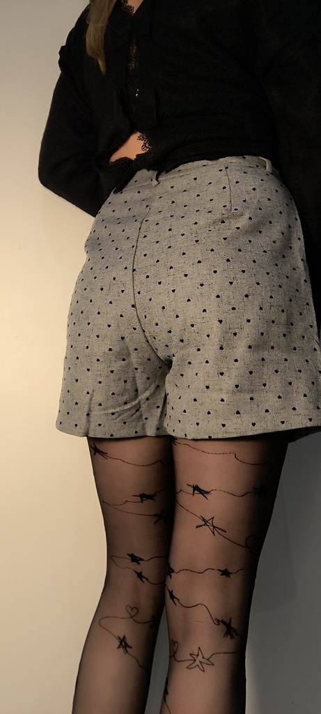 Short gris motif cœur 